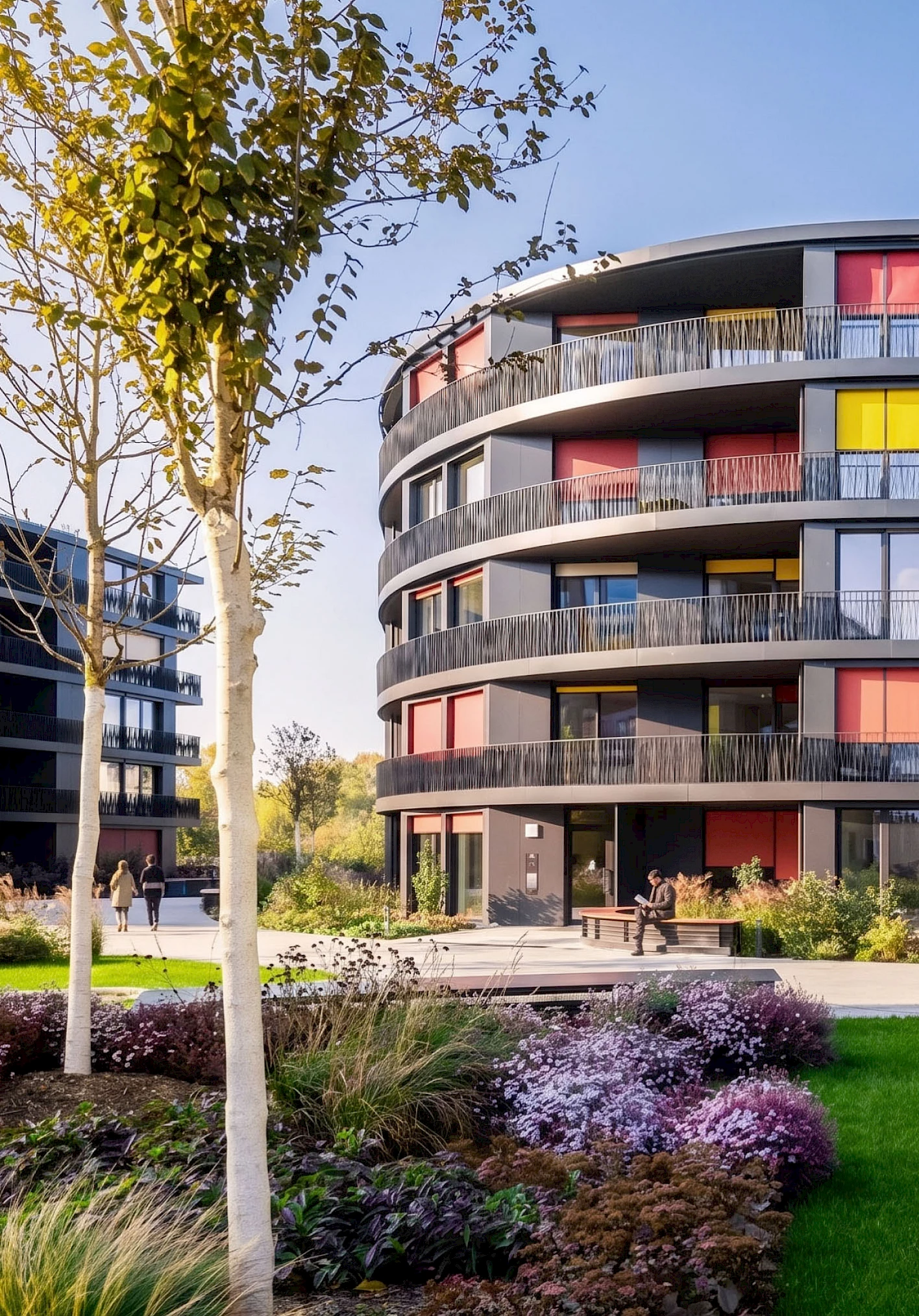 Außenansicht des Wohnprojekts Marina Garden direkt an der Elbe in Dresden.